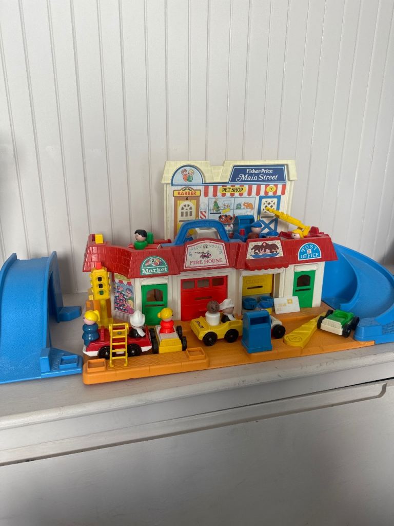 Fisher price Main street toy 