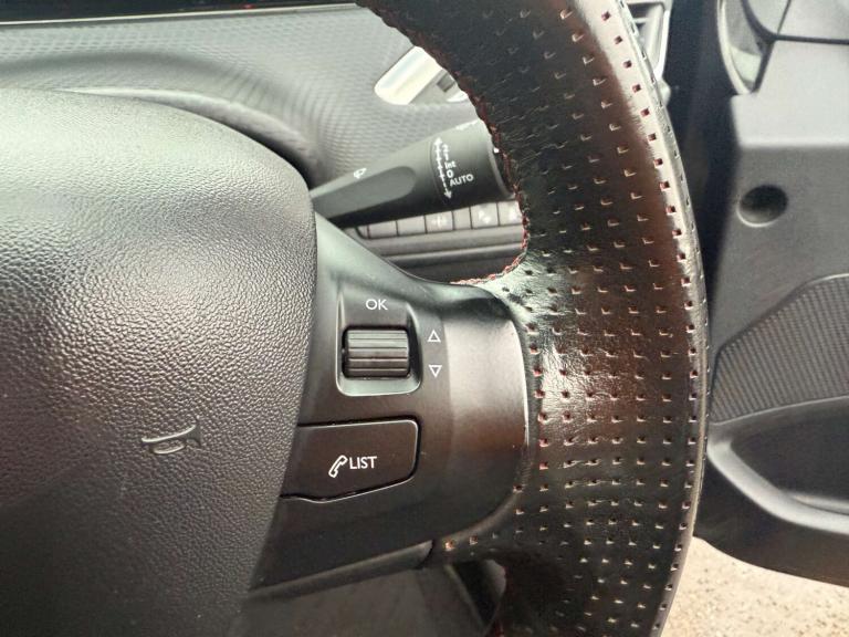 2017 Peugeot 208 1.2 PureTech 110 GT Line 5dr HATCHBACK PETROL Manual