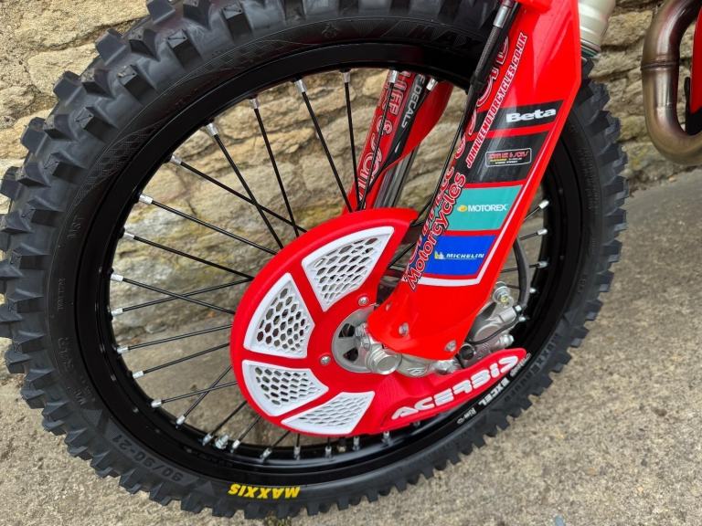 Beta RR350 X-PRO 4T Enduro Bike, 2025 Model, Clearance Sale & Free Parts