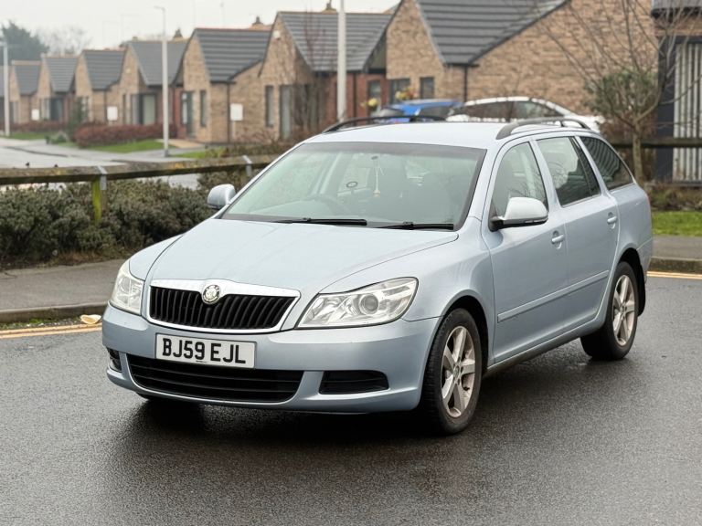 Skoda, OCTAVIA, Estate, 2009, Manual, 1598 (cc), 5 doors