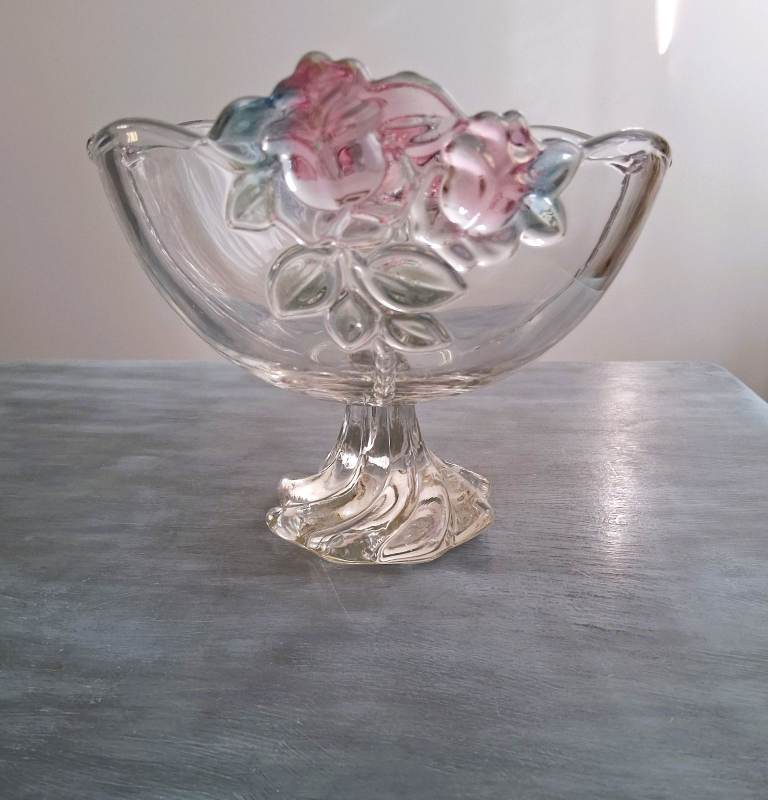 Crystal vase flowers