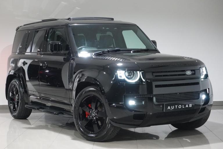 2023 Land Rover Defender 3.0 D300 X-Dynamic HSE 110 5dr Auto ESTATE DIESEL Automatic