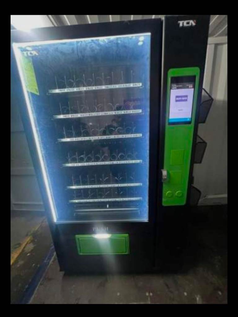 TCN Vending Machine – Good Condition, Fully Functional