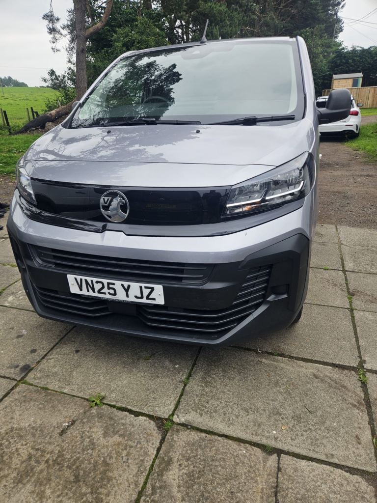 Vauxhall, VIVARO, Panel Van, 2025, Automatic, 1997 (cc)