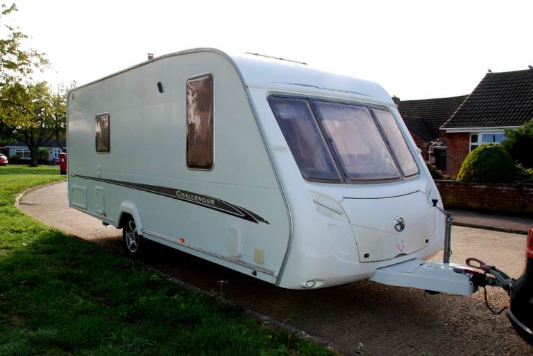 Swift Challenger  550LFix Bed 4-Berth – 2006