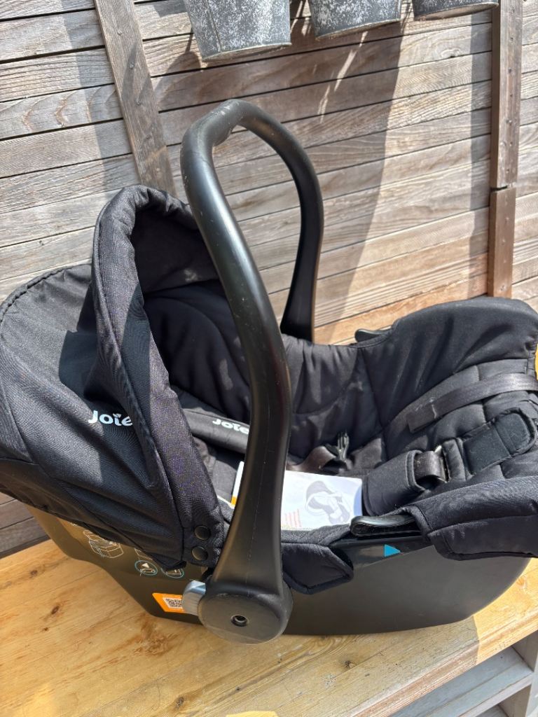 Joie Baby Car Seat Carrier ( from Birth)