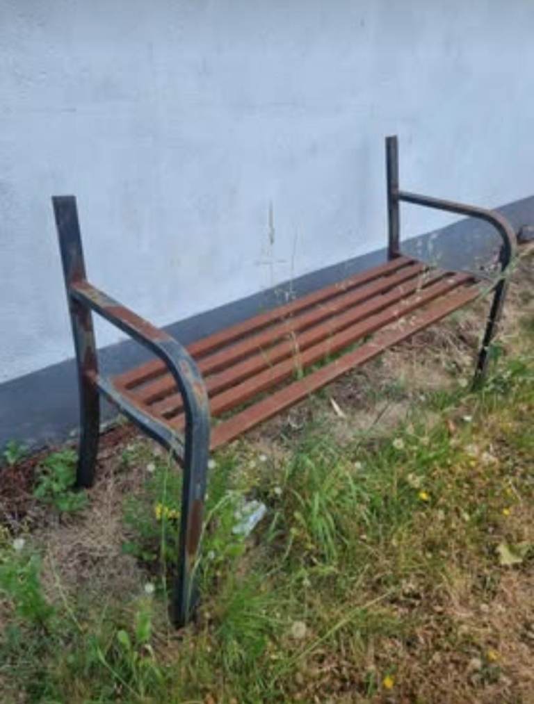 Rusty Metal Garden Bench – Fair Condition