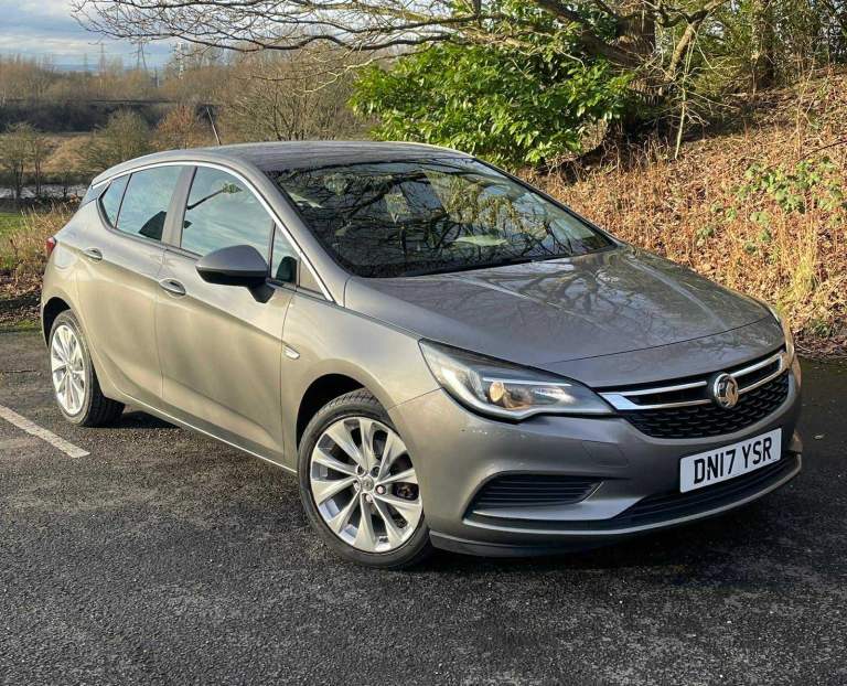 Vauxhall, ASTRA, Hatchback, 2017, Manual, 1399 (cc), 5 doors