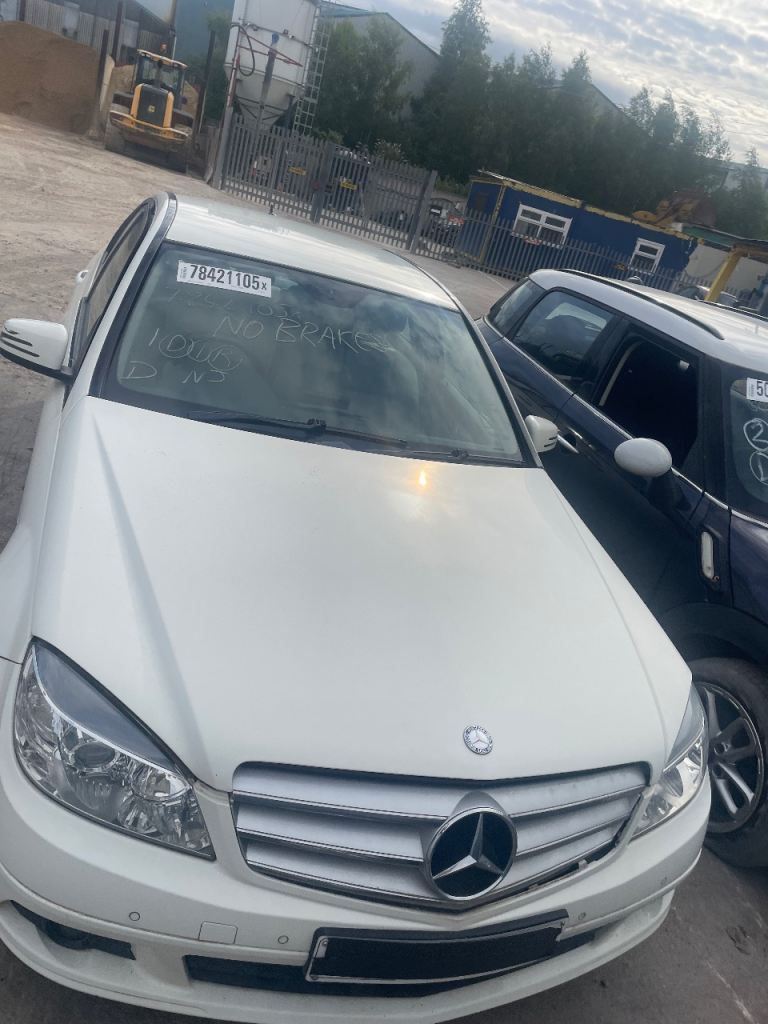 MERCEDES BENZ W204 S204 SPARE PARTS BREAKING BONNET LIGHT WING BUMPET SLAM PANEL MIRROR BOOTLID DOOR
