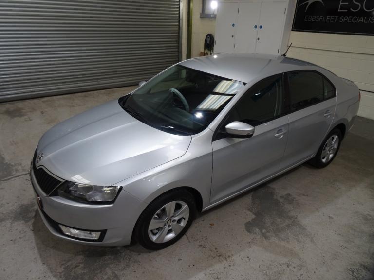 2015 Skoda Rapid 1.4 TSI 125 SE 5dr DSG Automatic **LOW MILEAGE*ONLY 22000 MILES FROM NEW** HATCH...