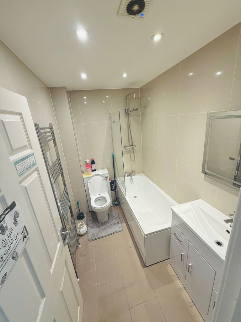 Spacious Fully-Furnished Double Bedroom for Rent