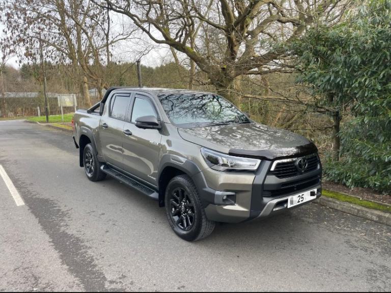 2025 Toyota Hilux Invincible X D/Cab Pick Up 2.8 D 48V Auto PICK UP DIESEL Automatic