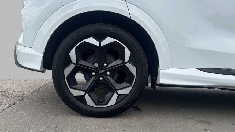 2025 Ford Puma 1.0 EcoBoost Hybrid mHEV ST-Line X 5dr Hatchback Petrol Manual