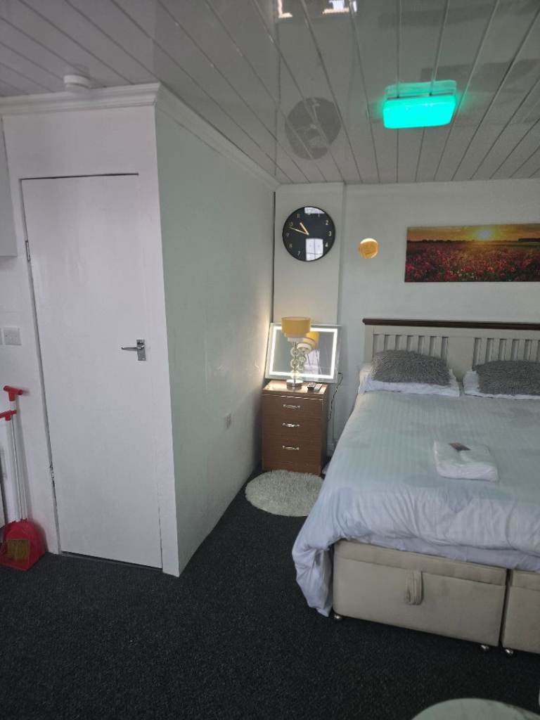 !!!URGENT SALES !!!!!!Studio Apartment for rent 