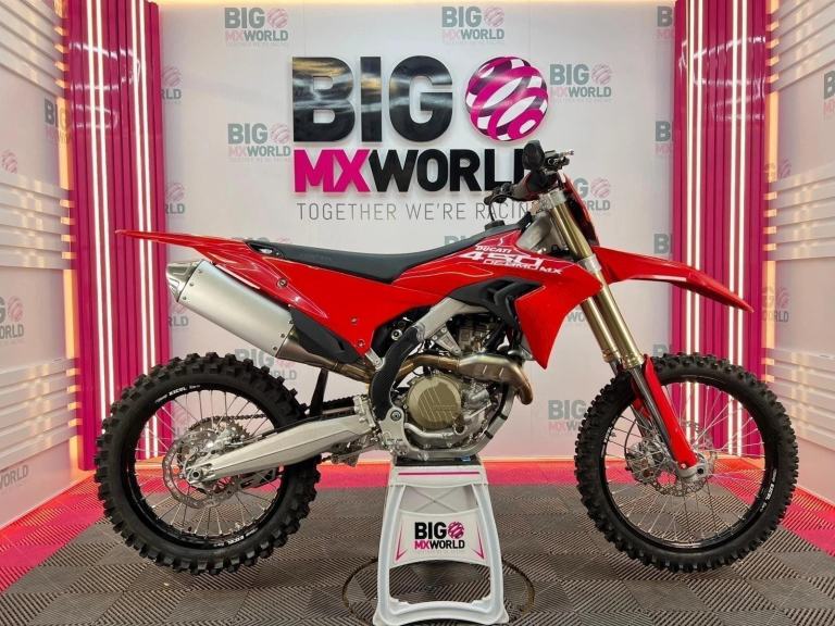 Ducati Desmo 450 2025 - YZF CRF SXF FC MCF - LAST ONE - Zero Hours - PX Welcome