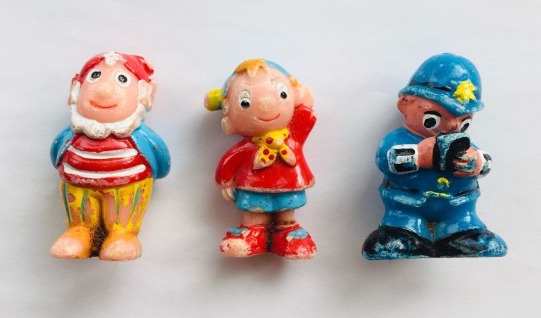 VINTAGE RETRO 70s NODDY BIG EARS & PC PLOD 2" / 5cm PLASTIC TOY FIGURES £3
