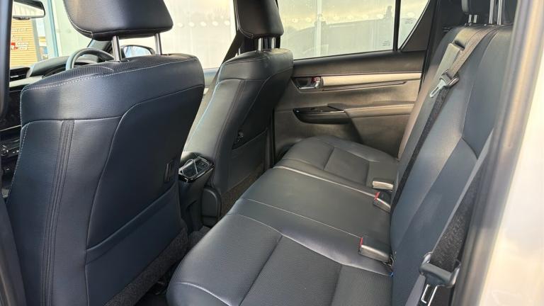 2025 Toyota Hilux Diesel Invincible X D/Cab Pick Up 2.8 Hybrid 48V Auto Double Cab Pick-up Diesel...