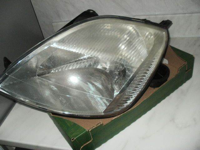 GENUINE FORD FIESTA HEADLIGHT/HEADLAMP (PASSENGER SIDE) 2002-2008