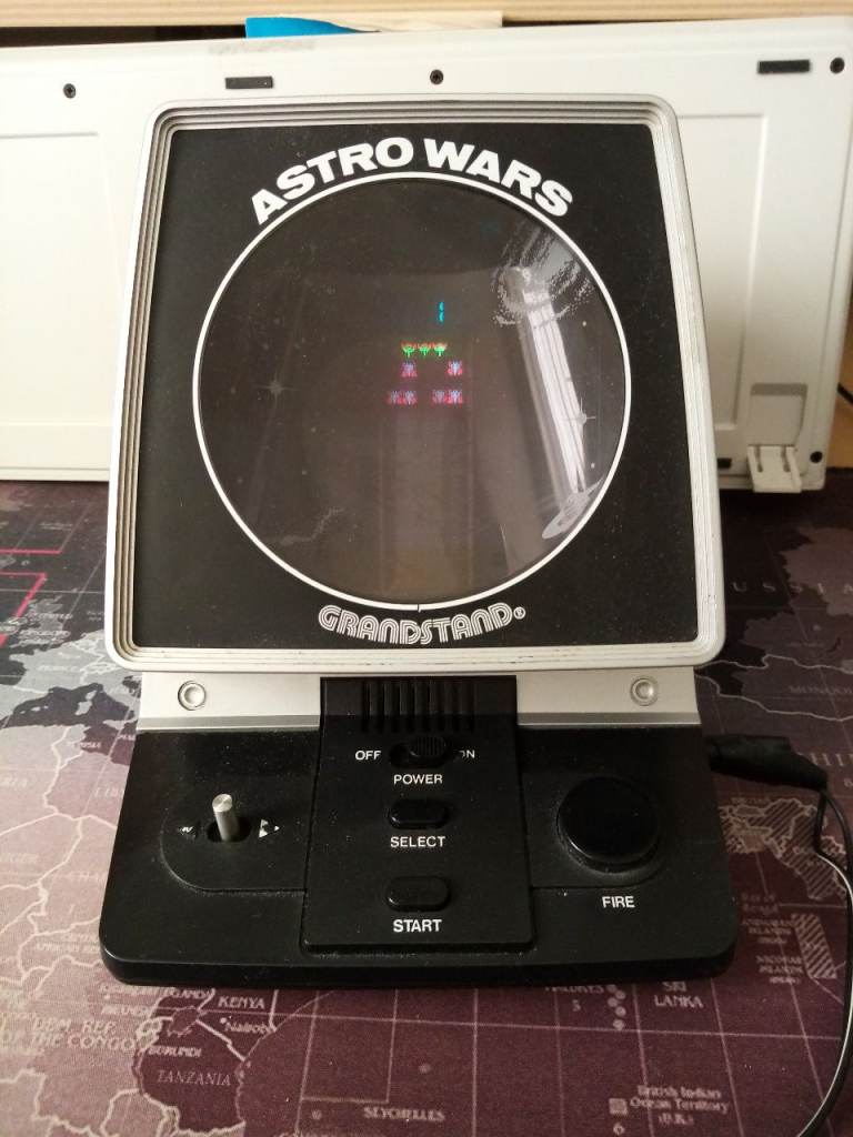 "Granndstand" Astro Wars