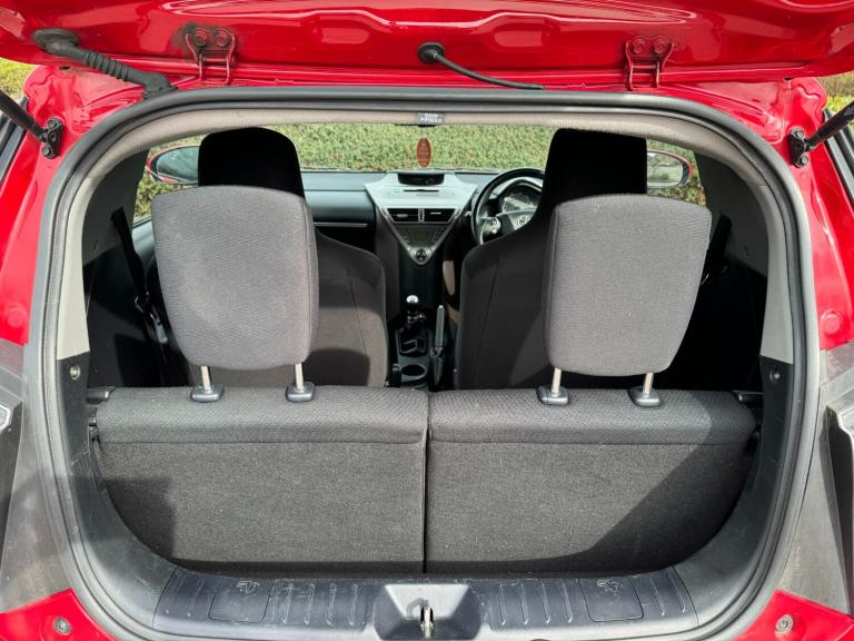 2011 Toyota IQ 1.0 VVT-i 2 3dr HATCHBACK Petrol Manual