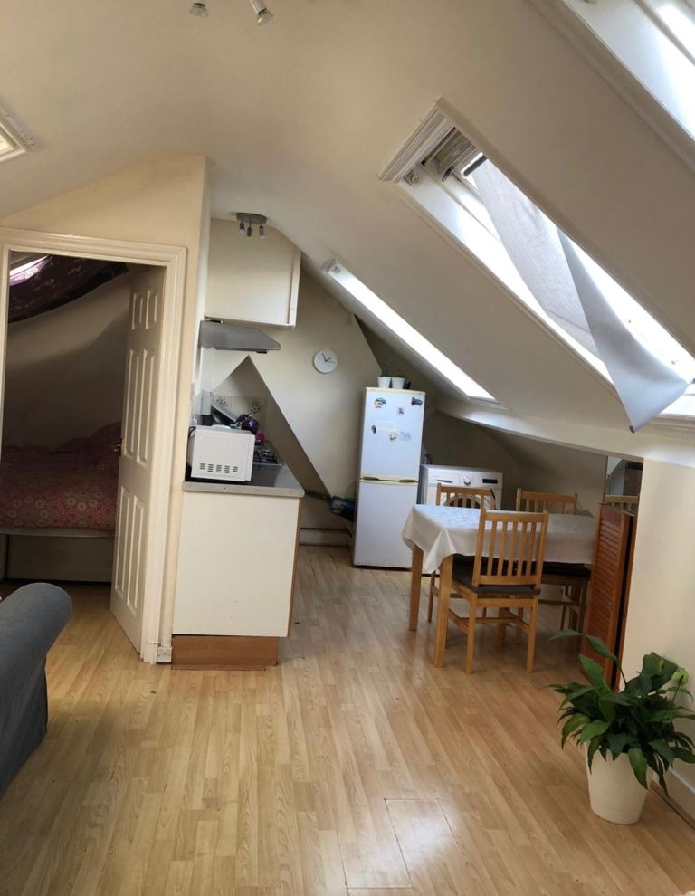 Room in loft apartment 