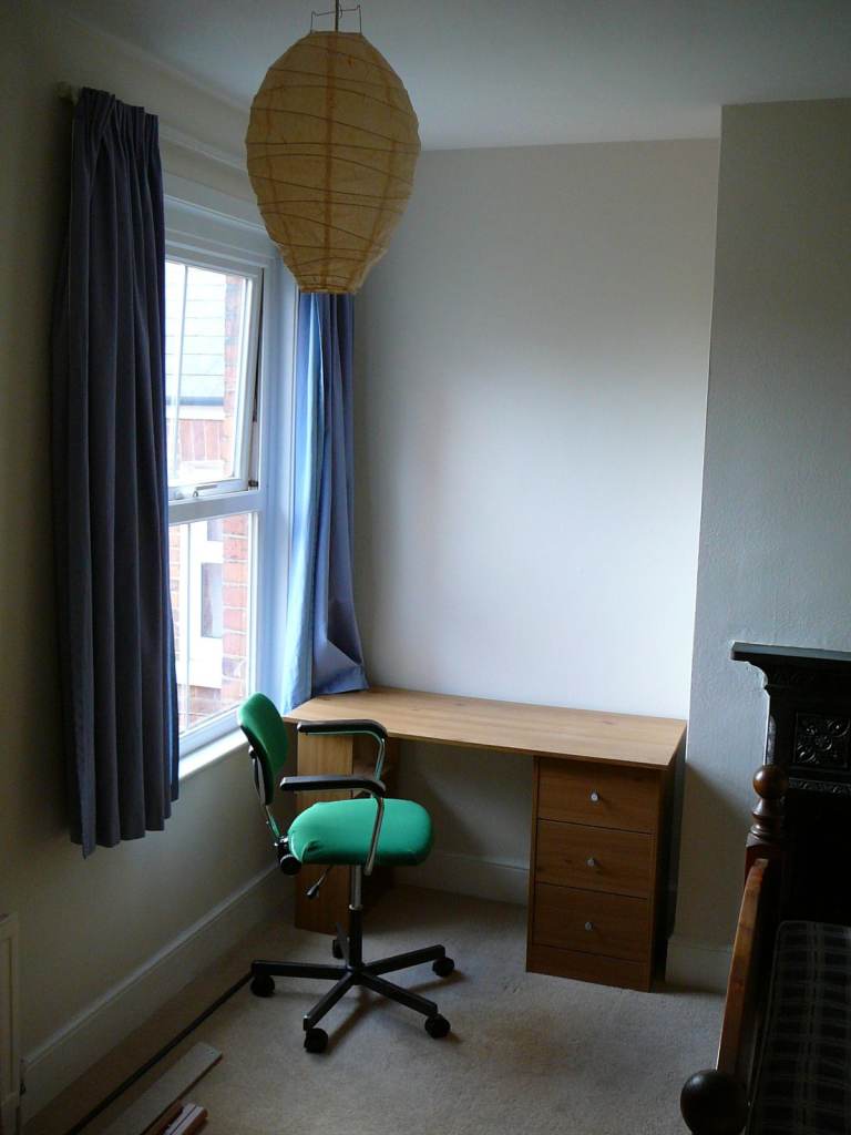 Double room for rent in West Central Reading
