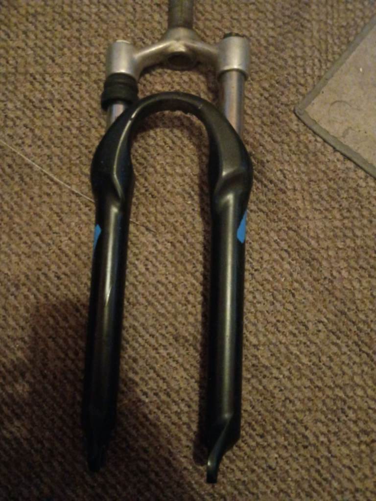 Specialized StumpJumper fork rockshox 26inch MTB mountain bike