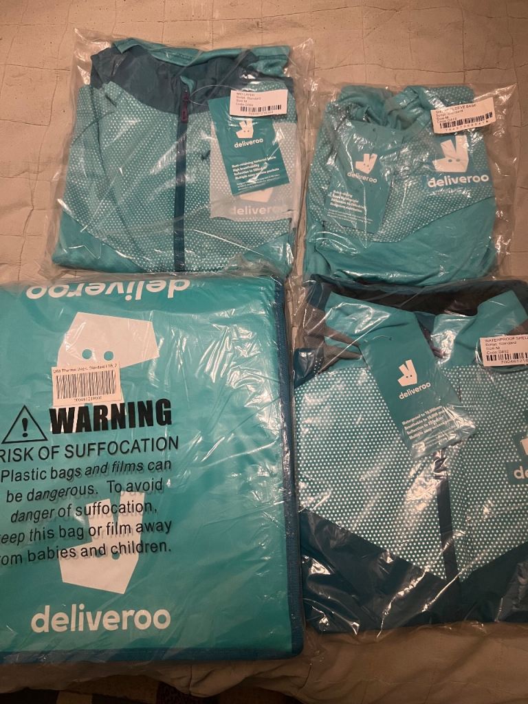 image for Deliveroo full set with bag