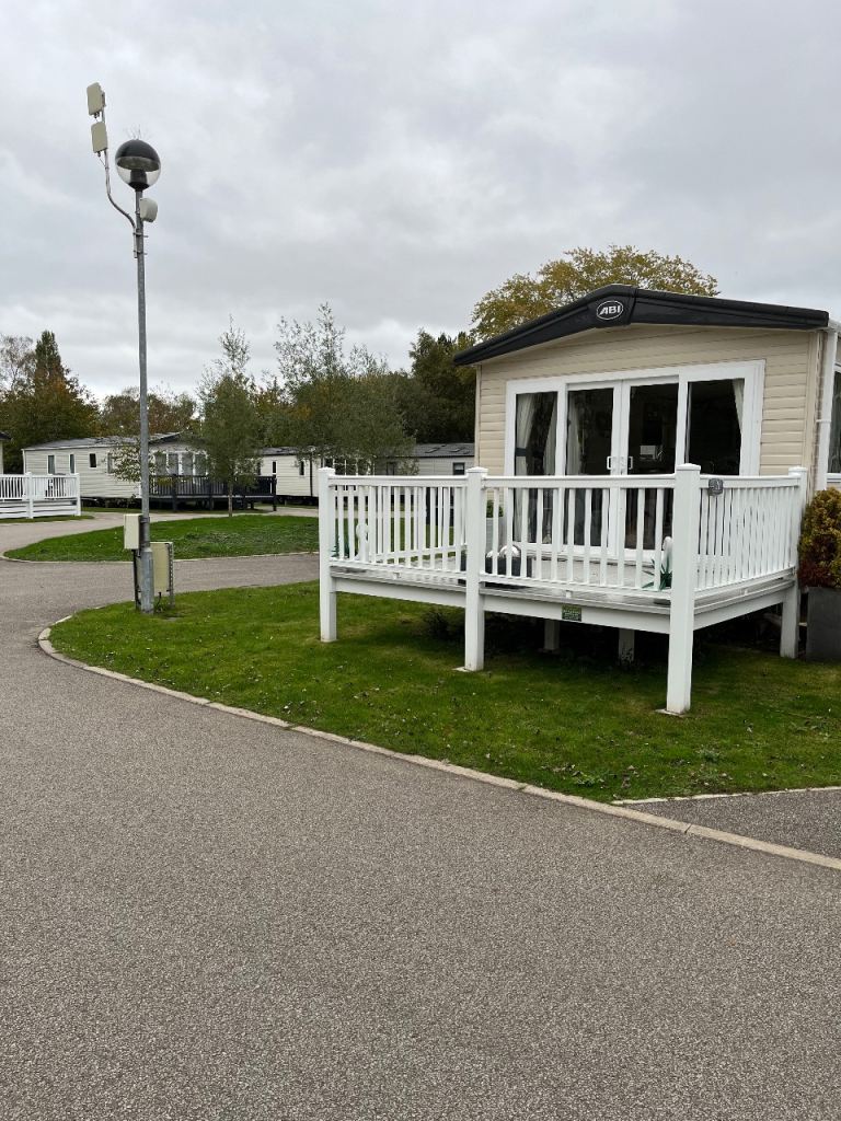 Static Caravan (Tattershall Lakes)
