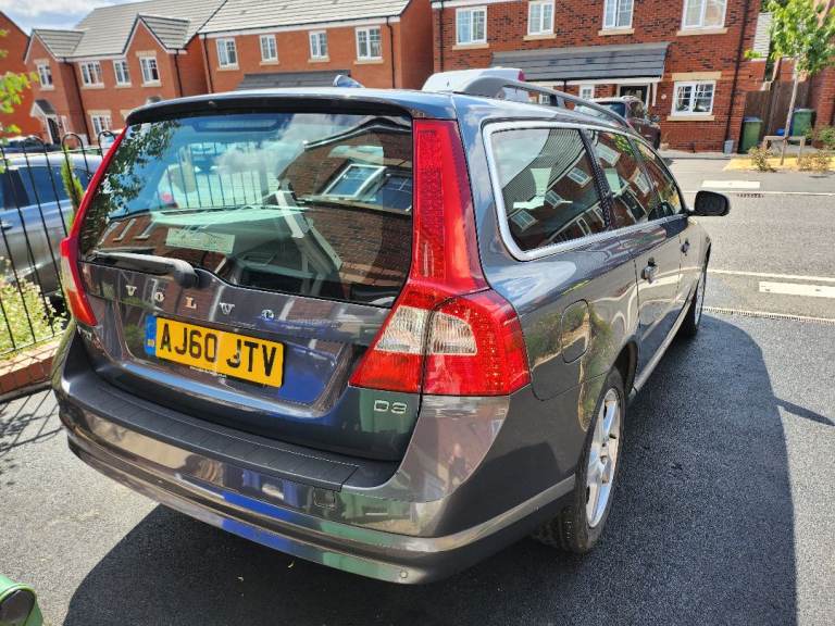 Volvo, V70, Estate, 2011, Semi-Auto, 1984 (cc), 5 doors