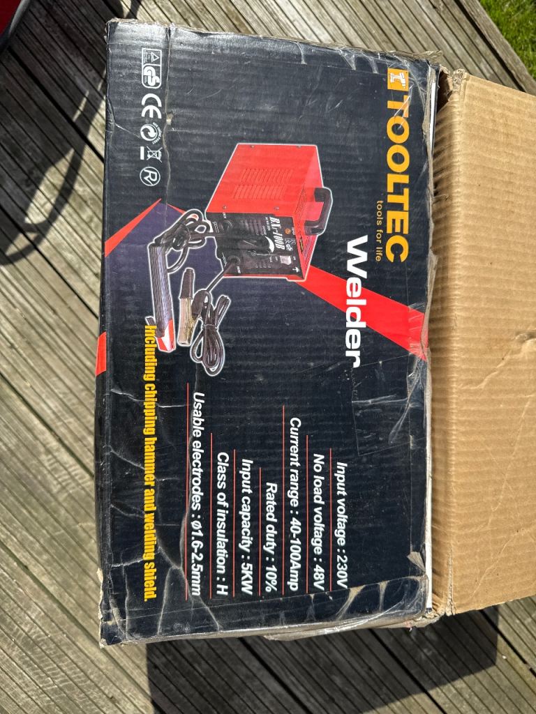 TOOLTEC Welder - New in Box, 230V, 40-100Amp