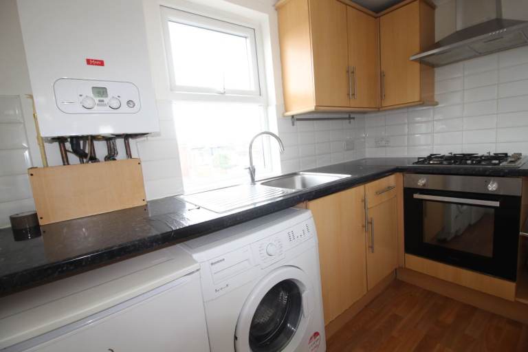 **Bills Included**  1 Bedroom Flat To Rent - Queens Rd, Walthamstow E17