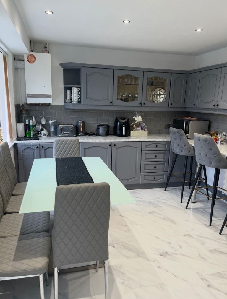 DOUBLE ROOM FOR RENT £590 pm OX4 6SE