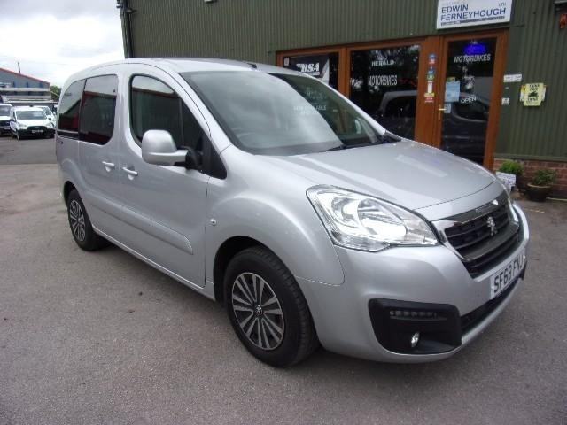 Peugeot Partner HORIZON RE BLUE HDI S/S DIESEL MANUAL 2019/68