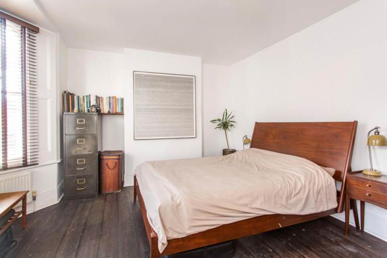 🏡🗝 Bright Double Room in Mile End – Excellent Location 🏡🗝