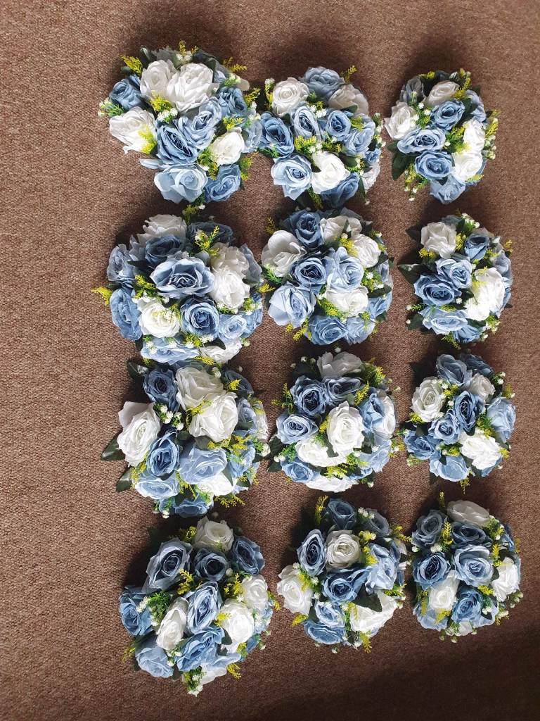 10 dusty blue centre peices
