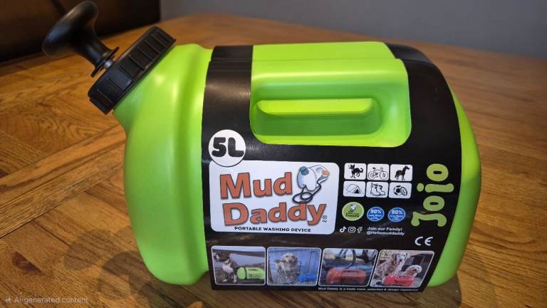 Mud Daddy Original 5L Manual Pump Portable Pet Washer