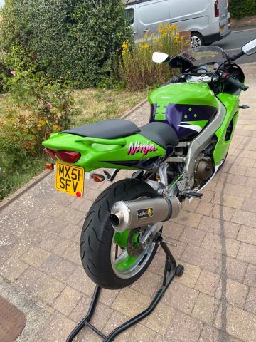 Kawasaki, Ninja ZX 9, 2001, 899 (cc) | in Scarborough, North