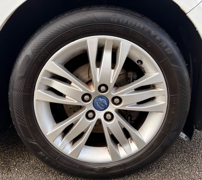 Ford Focus 2014 Titanium Nav Econ TDCi – Estate – 1.6 Diesel – Manual