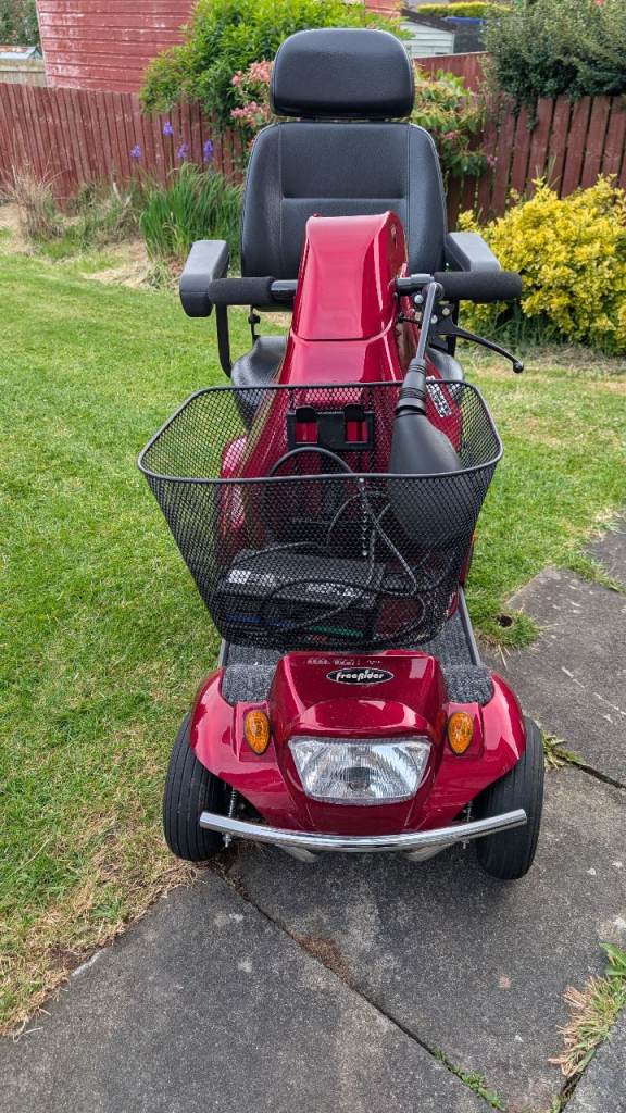 Mobility scooter  collection only cash or bank transfer only no paypal