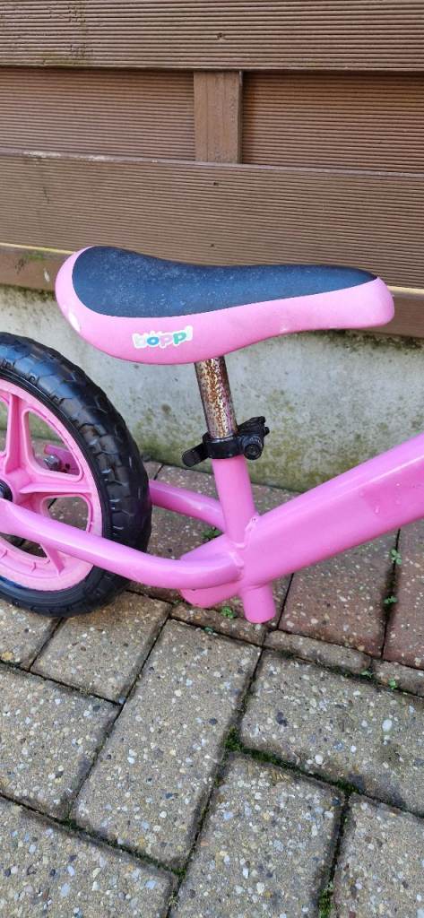 BOPPI BALANCE BIKE. GOOD CONDITION.