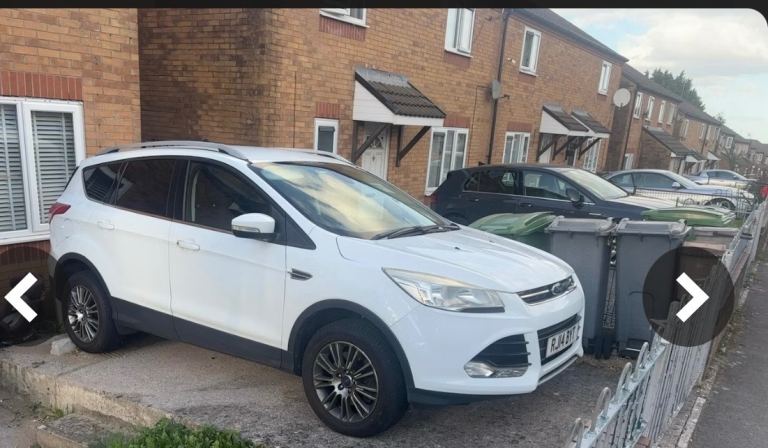 Ford, KUGA, Hatchback, 2014, Semi-Auto, 1997 (cc), 5 doors