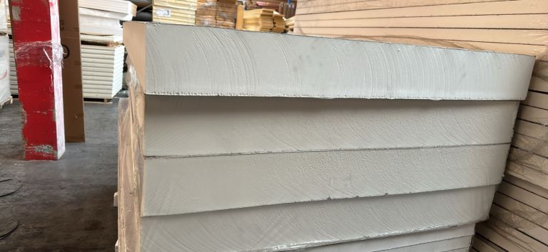 BRAND NEW FOIL BACK INSULATION ALL SIZES