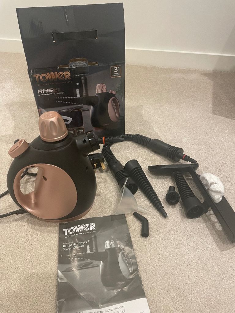 Handheld steam cleaner