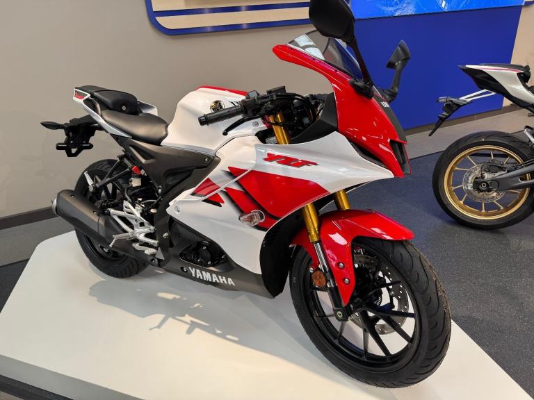 Yamaha R125 Anniversary