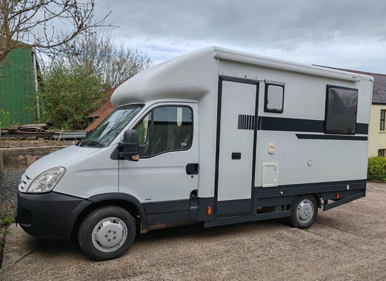 Comfortable and reliable motorhome for two