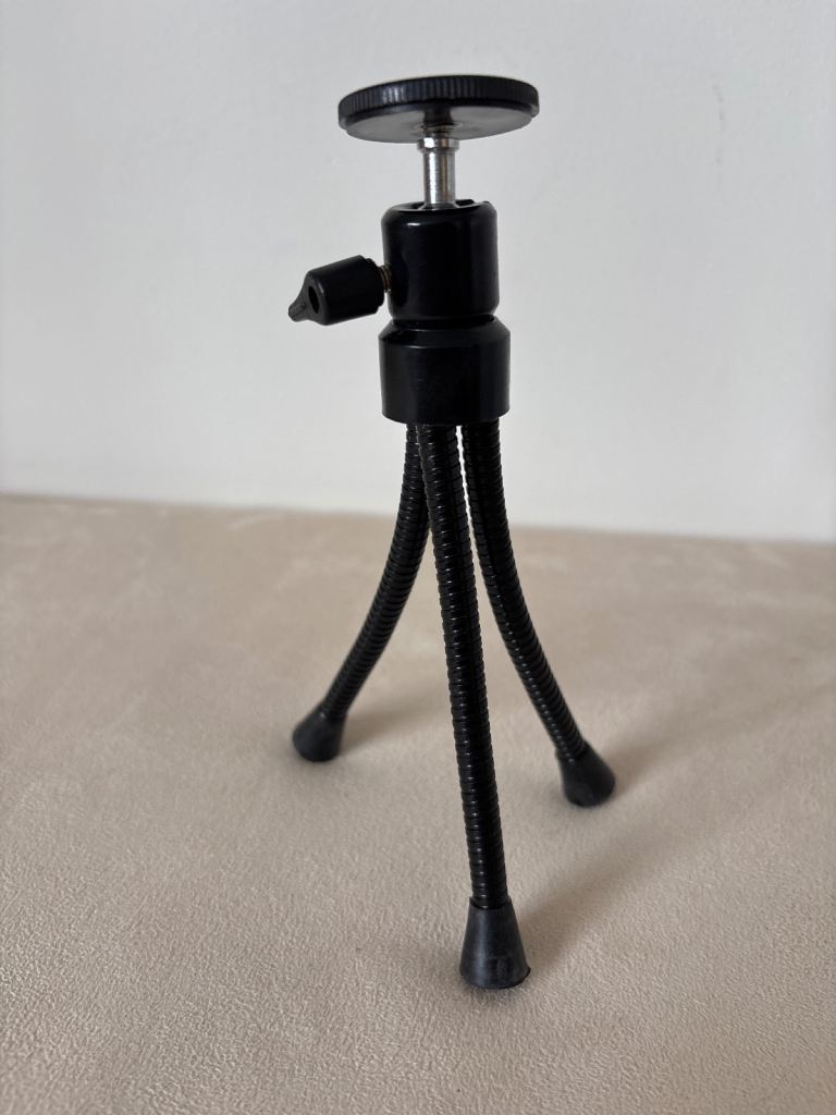 Camera tripod 