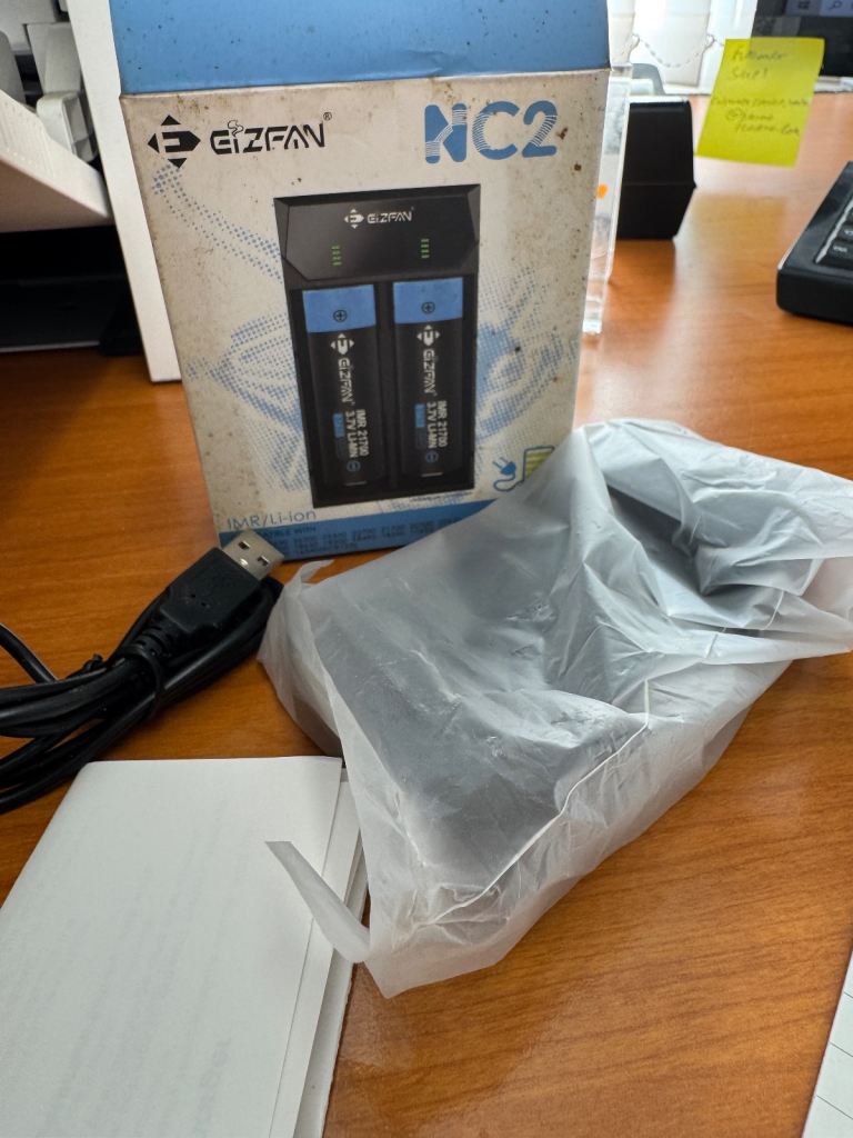 Vape Nc2 battery charger ( charge 2 at once )