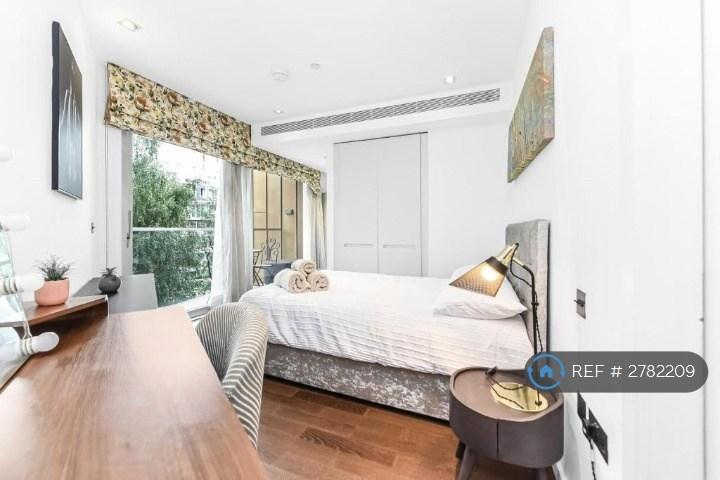 1 bedroom flat in Aurora Gardens, London, SW11 (1 bed) (#2782209)