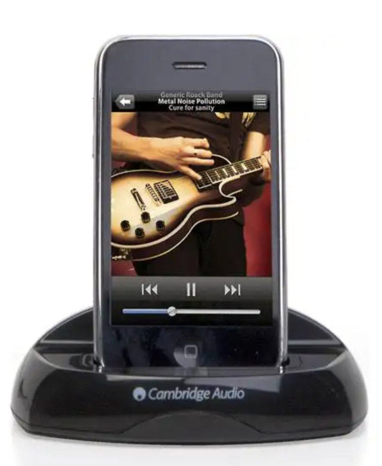 I Pod Docking Station & Remote Controller 